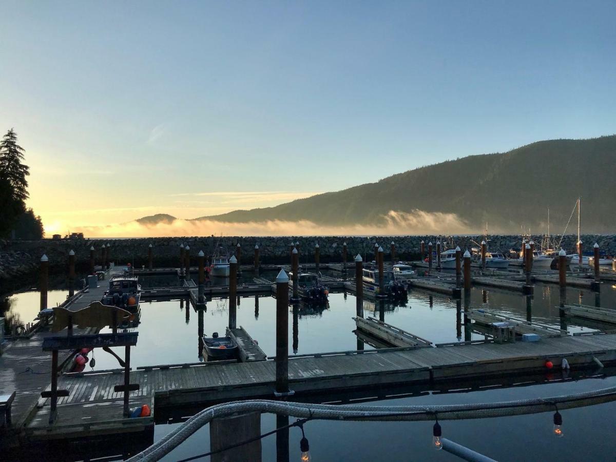 Port Renfrew Vacation Rentals ภายนอก รูปภาพ
