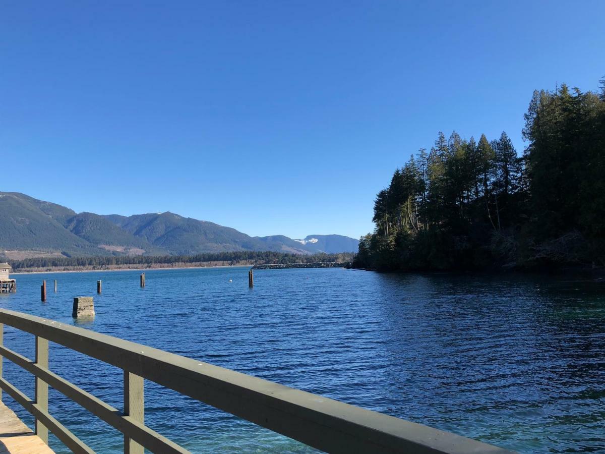 Port Renfrew Vacation Rentals ภายนอก รูปภาพ